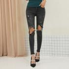 Cutout-knee Washed Skinny Jeans