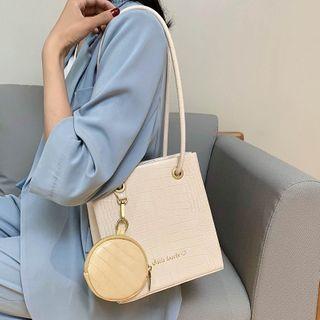 Croc Grain Shoulder Bag With Pouch