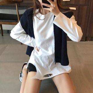 Long-sleeve Cut-out T-shirt / Hooded Knit Shawl