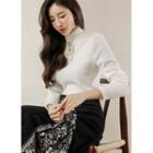 Mock-neck Lace-panel Napped Top