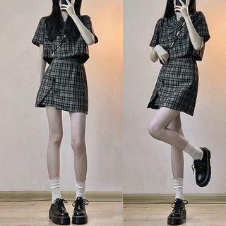 Set: Short-sleeve Plaid Crop Top + Mini A-line Skirt