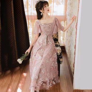 Embroidered Mesh Panel Short-sleeve Midi A-line Dress