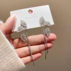 Leaf Fringed Earring E4734 - 1 Pair - Silver - One Size