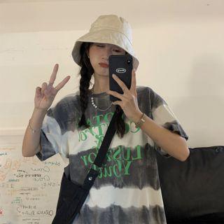 Short-sleeve Dyed Lettering T-shirt