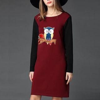 Long-sleeve Contrast-color Applique Dress