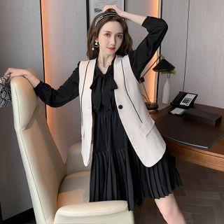 Vest / Long-sleeve Tie-neck Pleated Dress