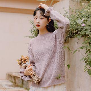 Plain Sweater / Butterfly Embroidered Midi A-line Mesh Skirt