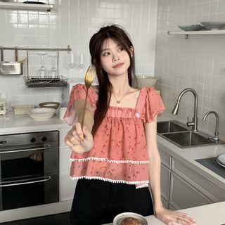 Cap-sleeve Floral Flowy Blouse