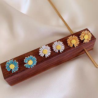 Flower Daisy Ear Stud