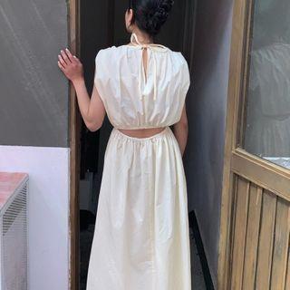 Cut Out Sleeveless Midi A-line Dress
