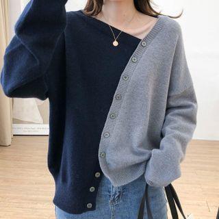 Diagonal Button Two-tone Sweater