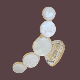 Plastic Hair Clamp White - One Size