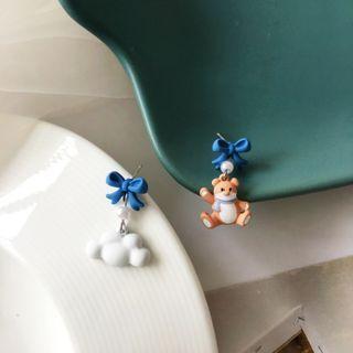 Asymmetrical Bear Cloud Drop Earring