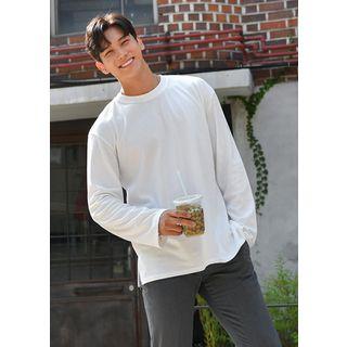 Crew-neck T-shirt In 13 Colors