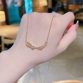 Knot Rhinestone Pendant Alloy Necklace X555 - Gold - One Size