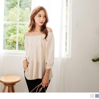 3/4-sleeve Pintuck Plain Chiffon Top