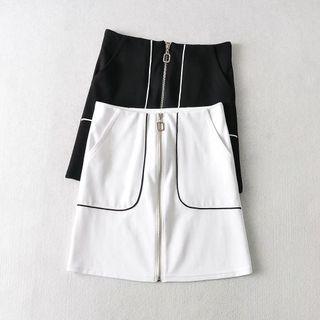 Contrast High-waist Zipped A-line Mini Skirt