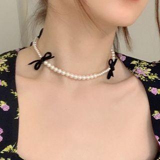 Bow Faux Pearl Necklace Faux Pearl - White - One Size