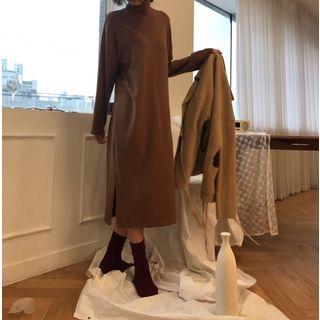 Long-sleeve Turtleneck Midi Dress