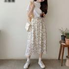Floral Midi A-line Skirt / Plain T-shirt