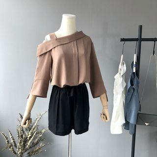 Cut Out Shoulder 3/4-sleeve Blouse
