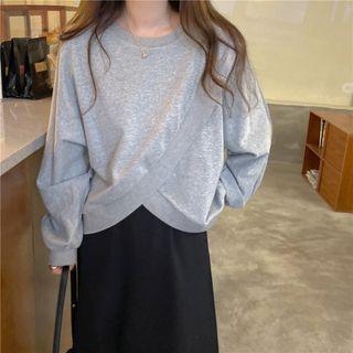 Long-sleeve Crisscross Plain Sweatshirt
