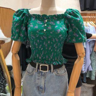 Square-neck Puff Short-sleeve Floral Print Blouse