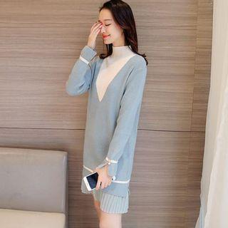 Pleated Hem Color Block Sweater Dress