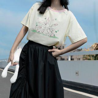 Elbow-sleeve Reversible Rabbit Print T-shirt