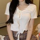 Short-sleeve U-neck Tie-front Cropped Top