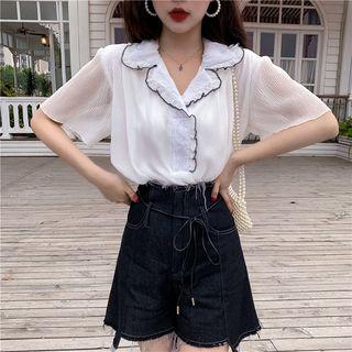Short-sleeve Chiffon Top / Denim Shorts