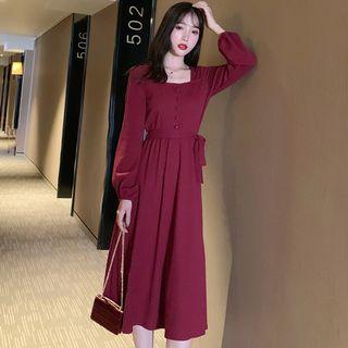 Square-neck A-line Midi Knit Dress