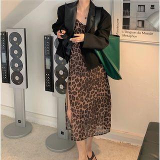 Single-breasted Blazer / Spaghetti Strap Leopard Print Midi Sheath Dress