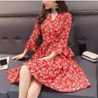 V-neck Floral 3/4-sleeve A-line Dress