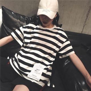 Short-sleeve Striped Applique T-shirt