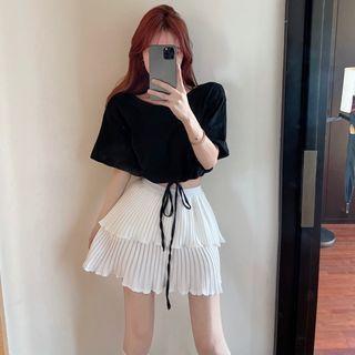 Short-sleeve Drawstring Cropped T-shirt / Mini Pleated Skirt