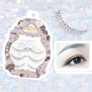 False Eyelashes #222 (3 Pairs)