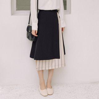 Asymmetric Striped Paneled A-line Midi Skirt