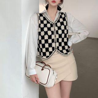 Check Vest / Plain Shirt