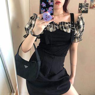 Mock Two-piece Cold-shoulder Puff-sleeve Top Black - One Size