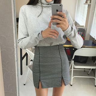 Slit Gingham Skirt