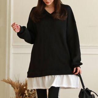 V-neck Layered Oversized Sweatshirt