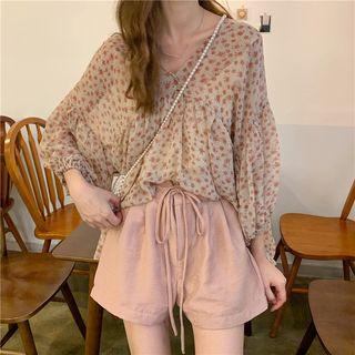 Long-sleeve Floral Chiffon Blouse / Camisole Top / Wide-leg Shorts / Set