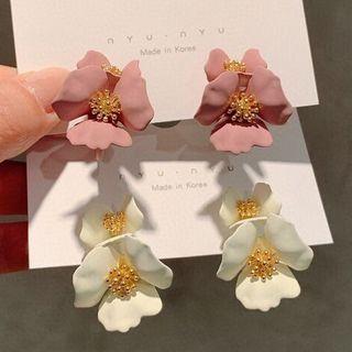 3d Flower Open Hoop Earring
