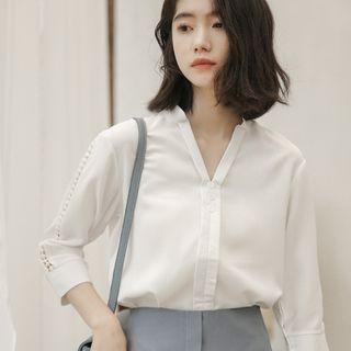 Plain Lace-panel 3/4-sleeve V-neck Blouse