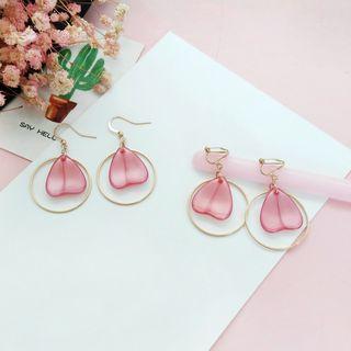 Petal Dangle Earring