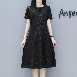 Short-sleeve Open-back Knit A-line Dress