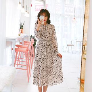 Tie-neck Floral Print Pleated Dress