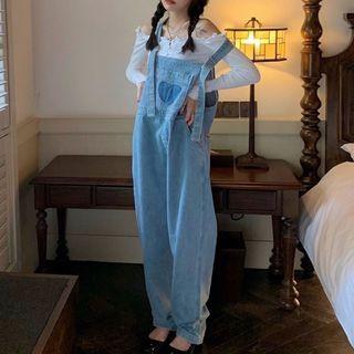 Long-sleeve Off-shoulder Top / Straight-leg Jumper Jeans