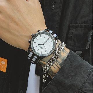 Set: Canvas Strap Watch + Chain Bracelet